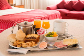 Отель Hotel Montecarlo Santiago  Сантьяго